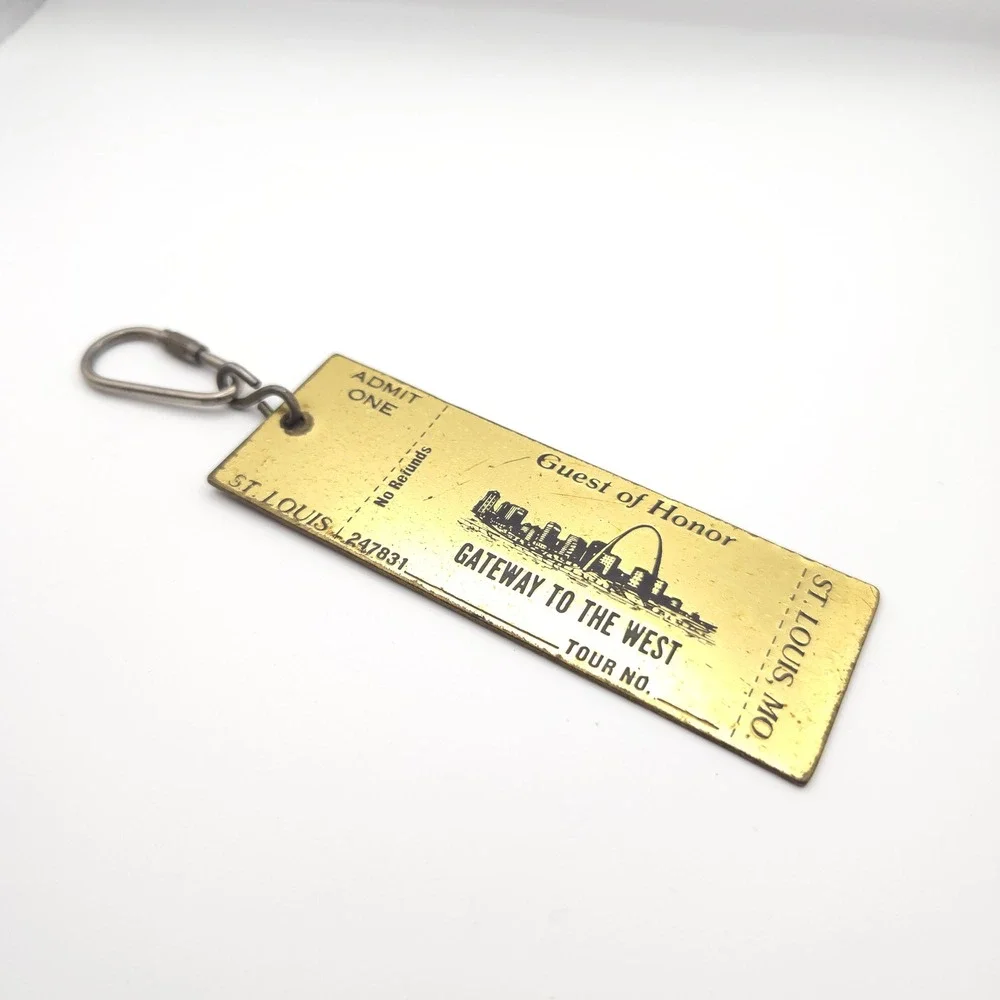 Vintage St‎ Louis Gateway to the West Guest of Honor Brass Ticket Keychain MO